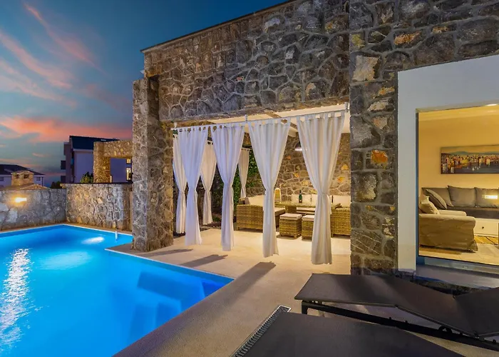 3 Bedroom Cozy In Krk *