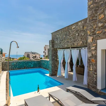 3 Bedroom Cozy In Krk
