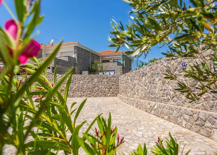 3 Bedroom Cozy In Krk