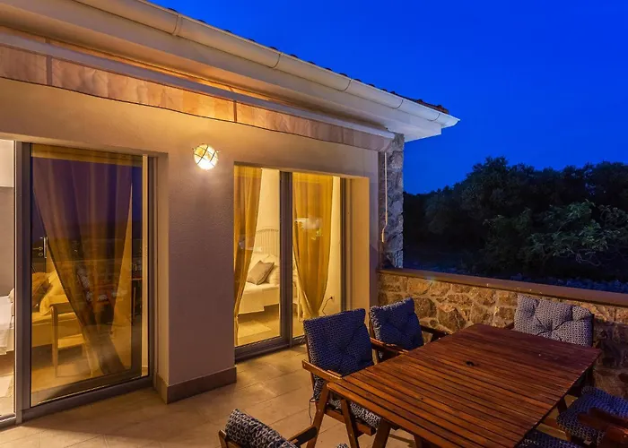 Holiday home 3 Bedroom Cozy In Krk