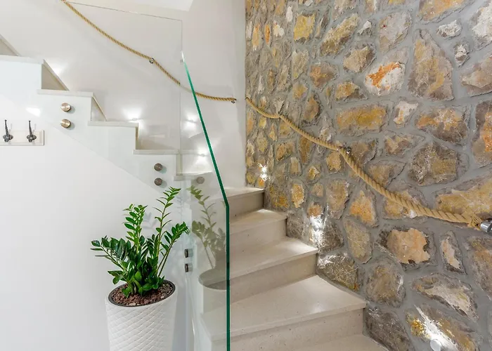 3 Bedroom Cozy In Krk *